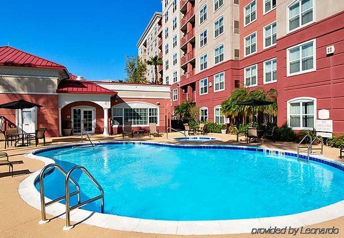 Westshore Airport Hotel 4*