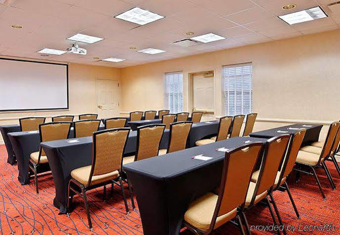 Westshore Airport Hotel